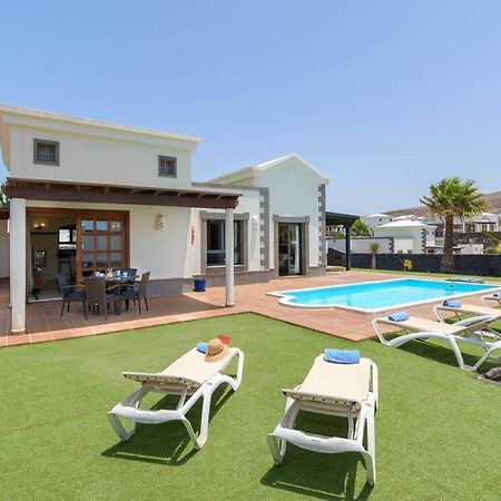 Villa Esterlicia Playa Blanca  Exterior photo