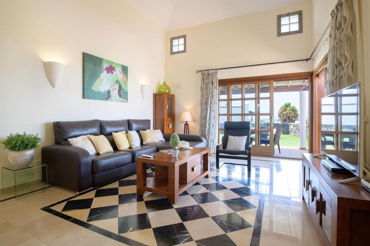 Villa Esterlicia Playa Blanca  Exterior photo